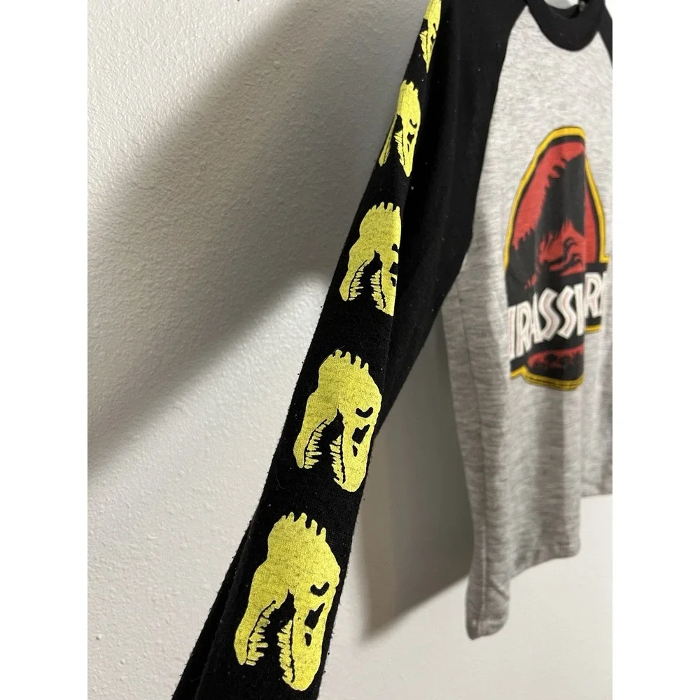 Jurassic Park Kids‎ Long Sleeve Raglan Shirt Gray Black Dinosaur Graphic Size 14